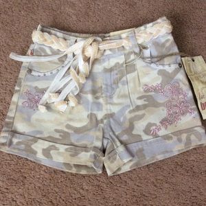 NEW girl Sz 6 Bongo shorts embellished camo