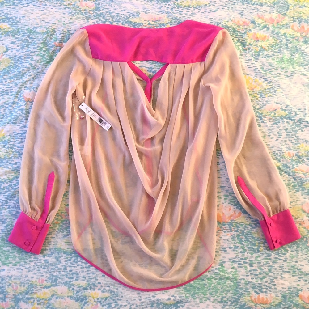 NWT Robbi & Nikki shear blouse