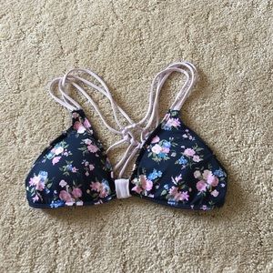 🚨SALE🚨 Abercrombie bikini top