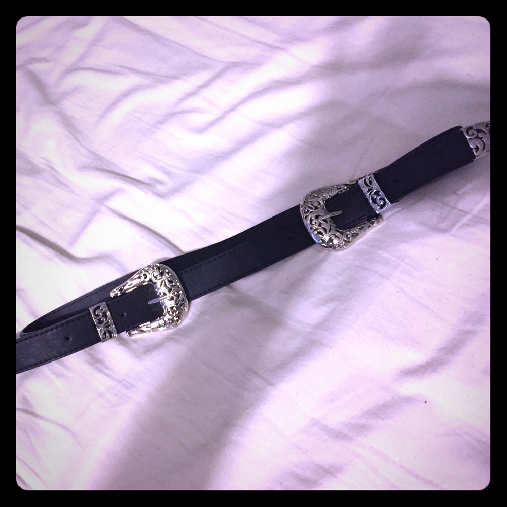Double Buckley belt