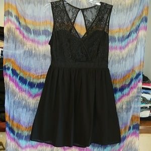 Black Forever 21 Dress