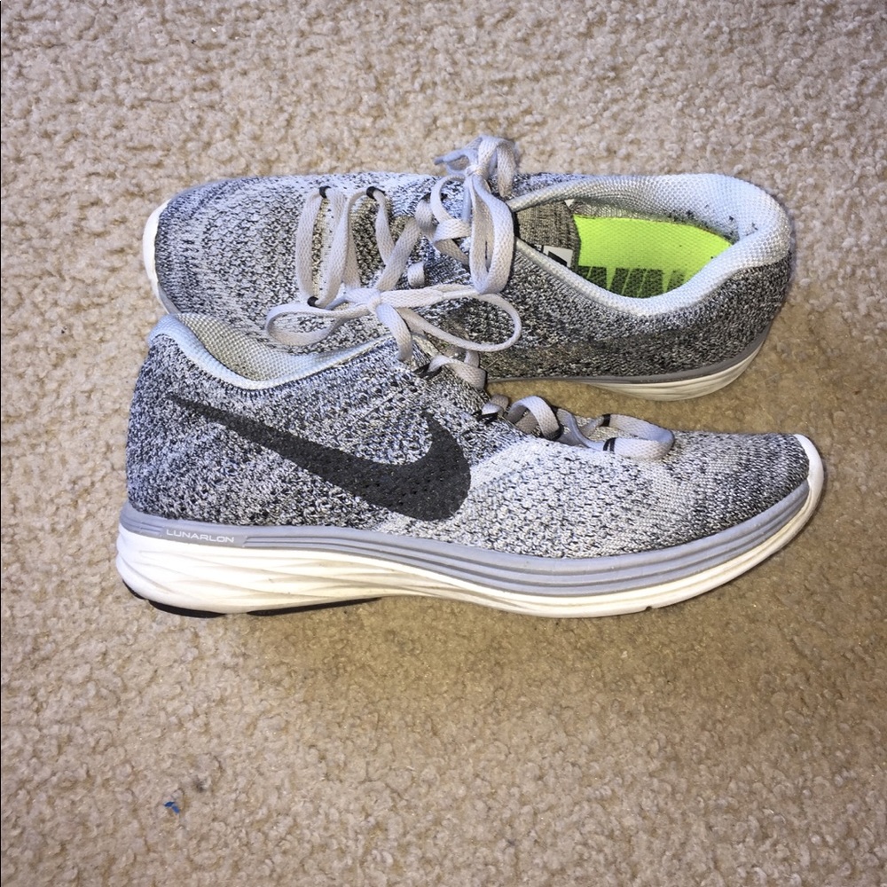 Nike flyknit lunar 3 womens