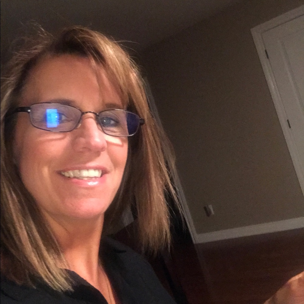 Meet your Posher, Terri