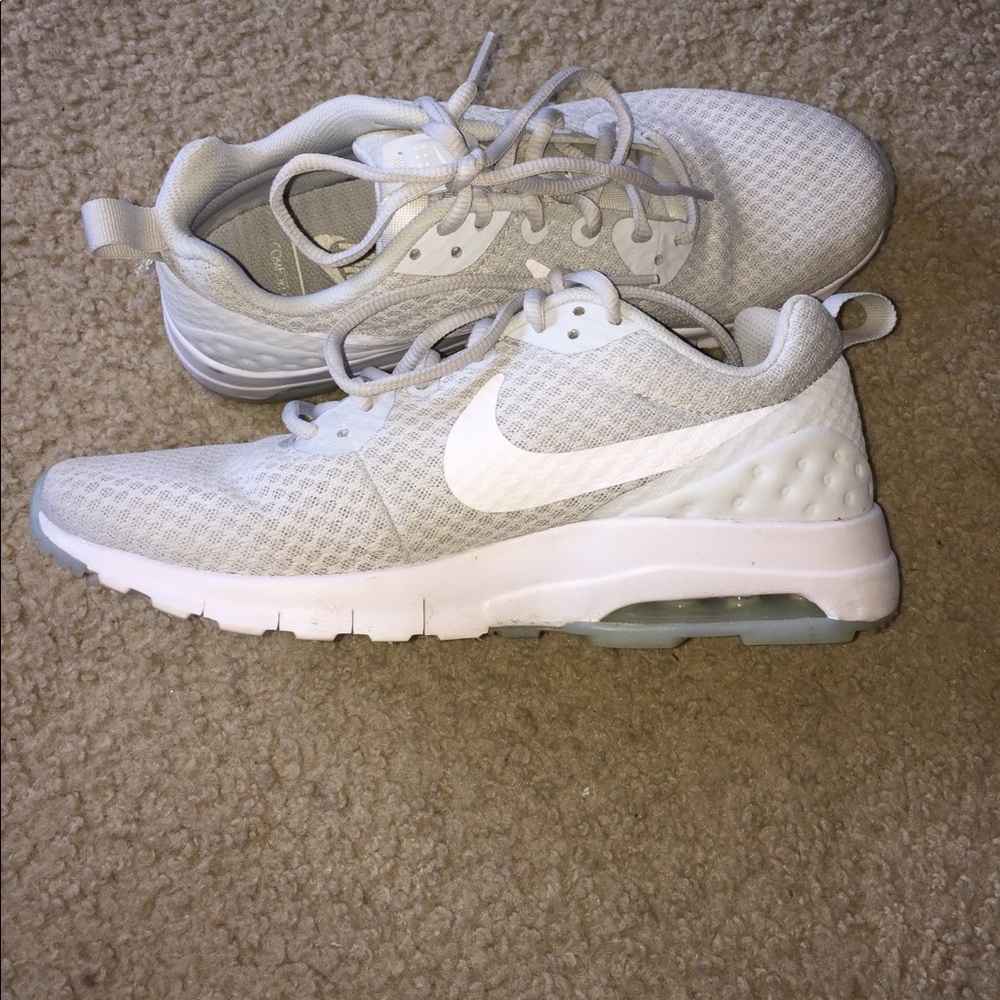 Womens Nike shoes