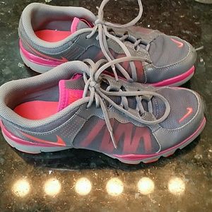 Nike grey training sneakers