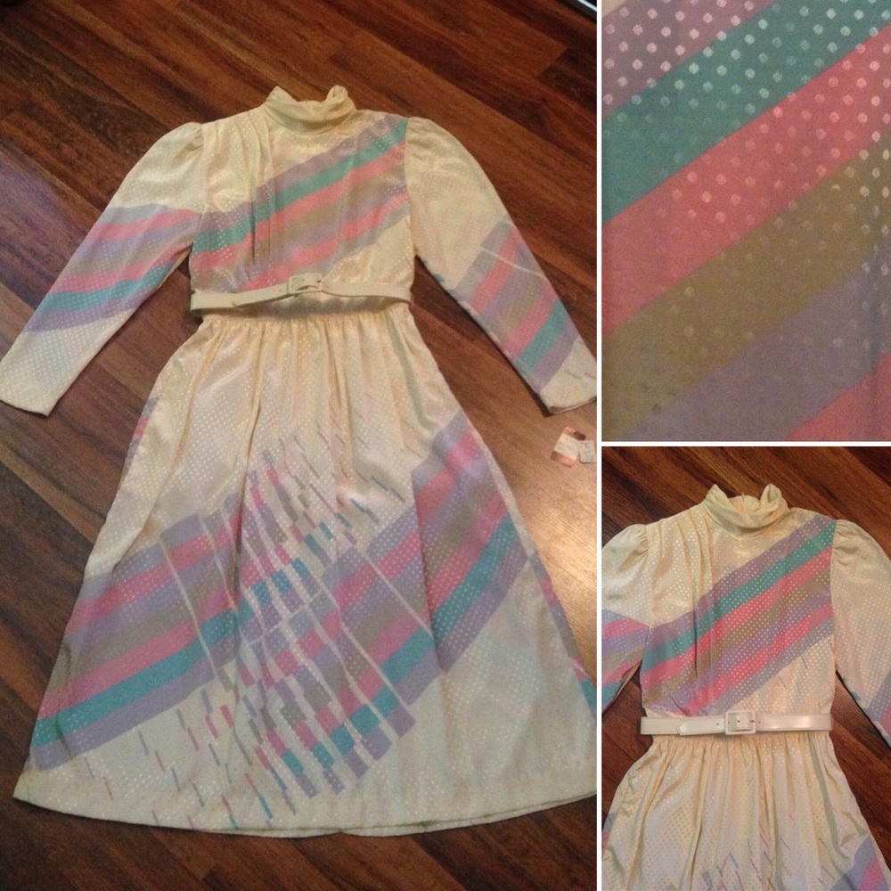 FIRM Gorgeous Vintage 70s Dress