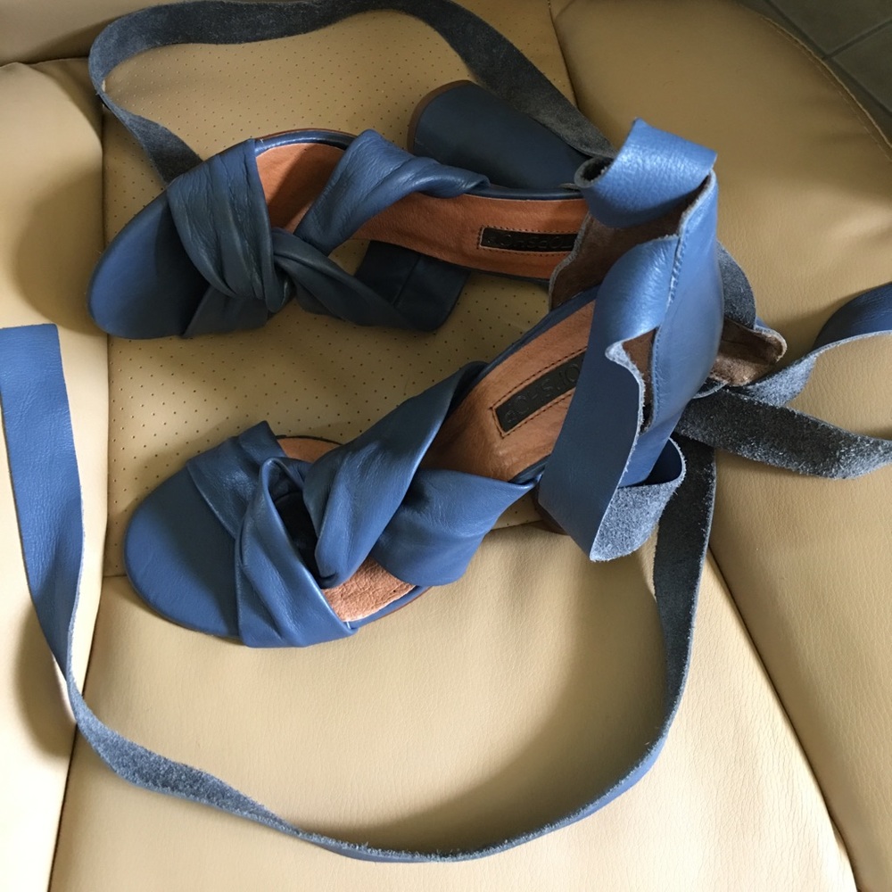 Top Shop wrap around 👠