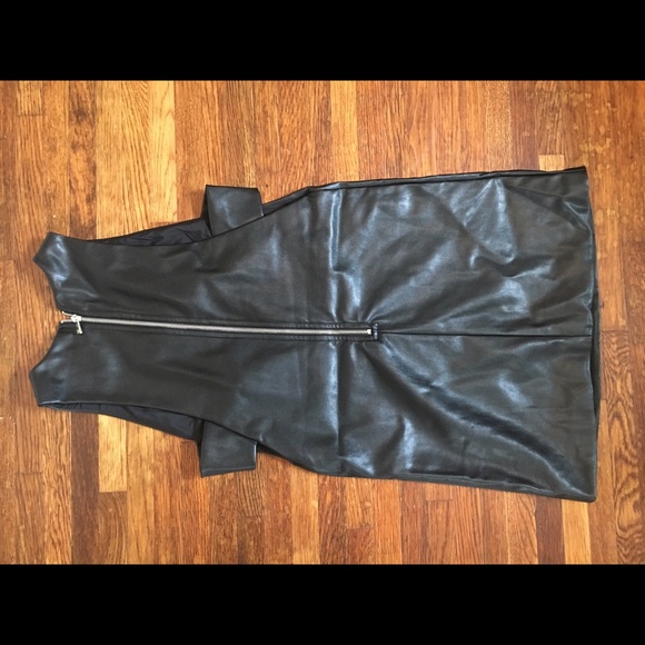 Black leather dress - Picture 2 of 2