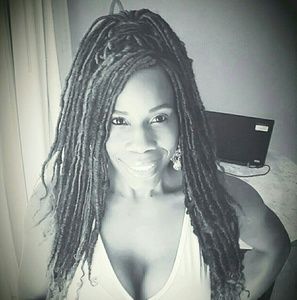 Meet your Posher, Joanne