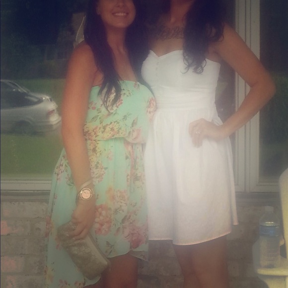 Floral dress - Picture 2 of 3