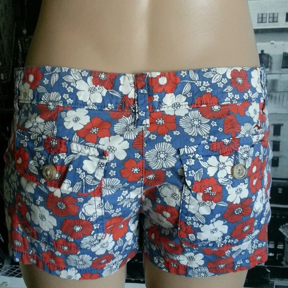 HOLLISTER FLORAL Stretch HOT SHORT LOW RISE sz 1