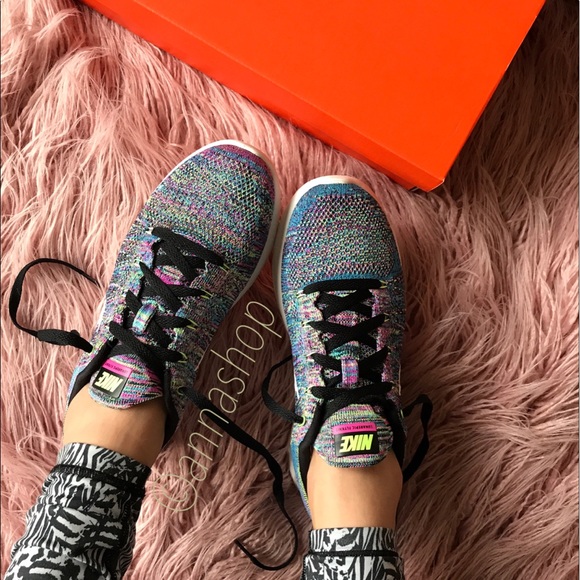 Nike Shoes - NWT lunarepic Flyknit