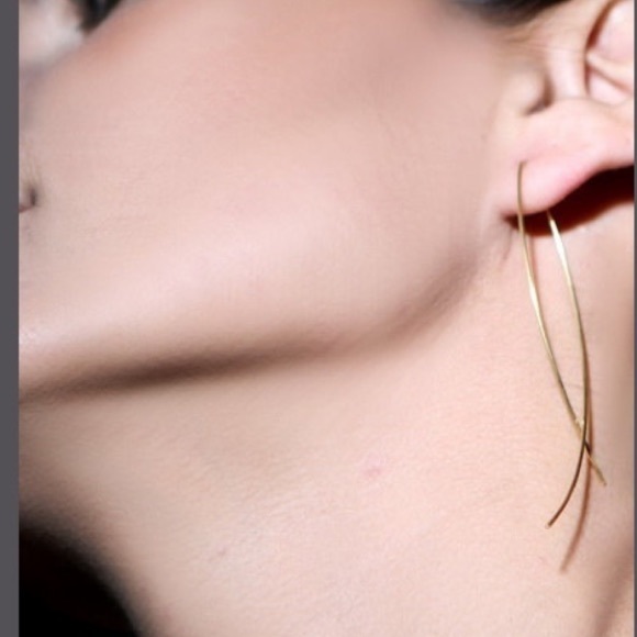 Gold tone Wire Hoop Earrings - Picture 3 of 3