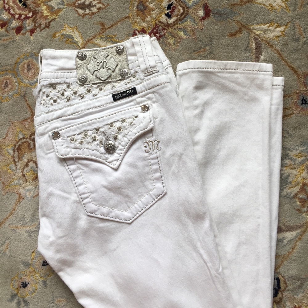 Miss Me white skinny jeans sz 28