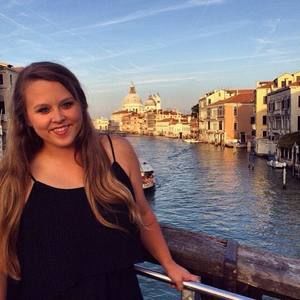 Meet your Posher, Erin