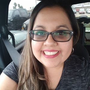 Meet your Posher, Adriana