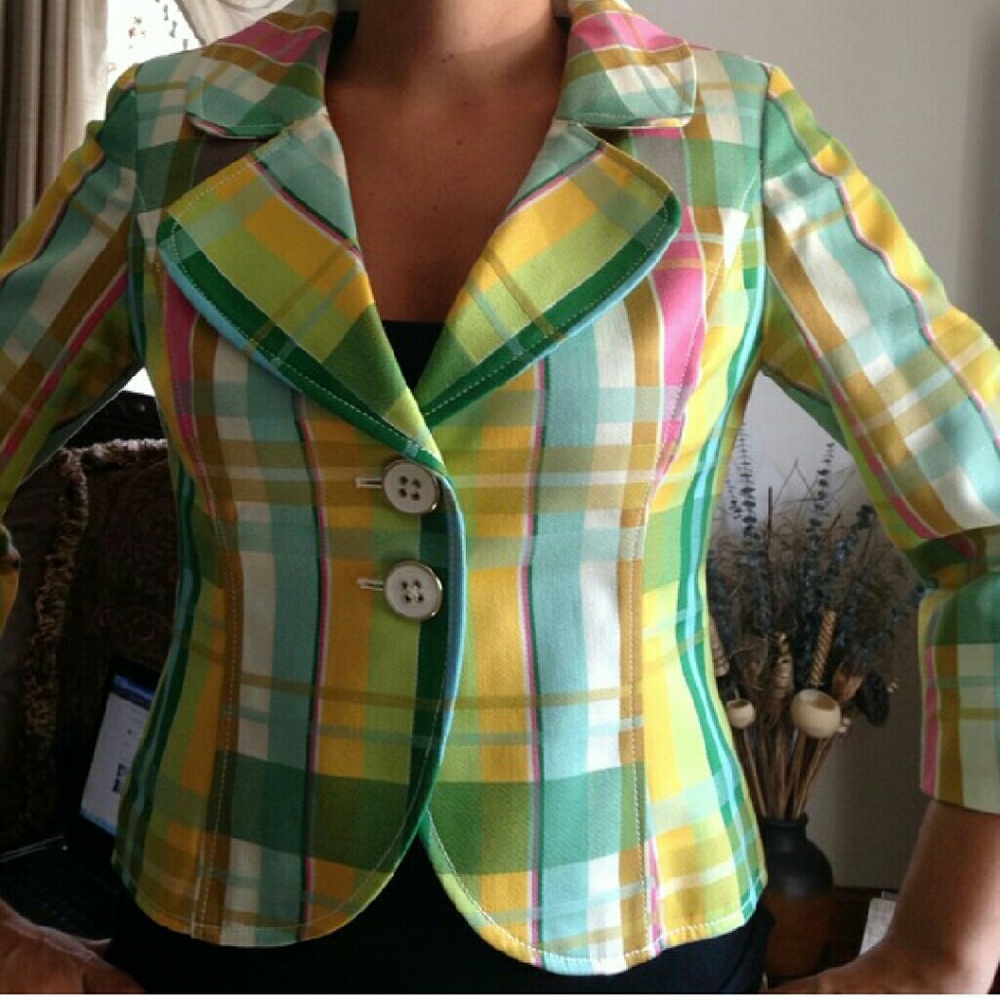 FAB BLAZER FOR THE SEASON DOLLS! 😘 😘