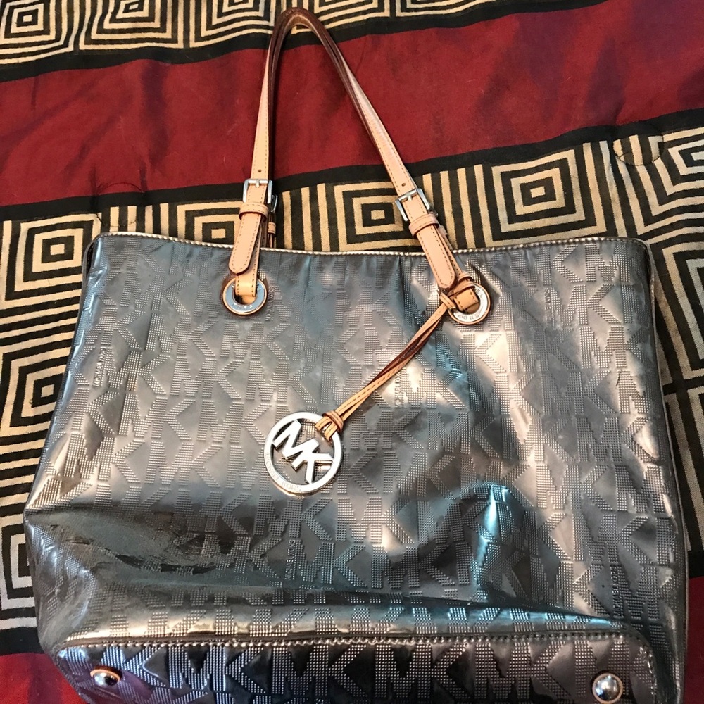 Silver Michael Kors Shoulder bag