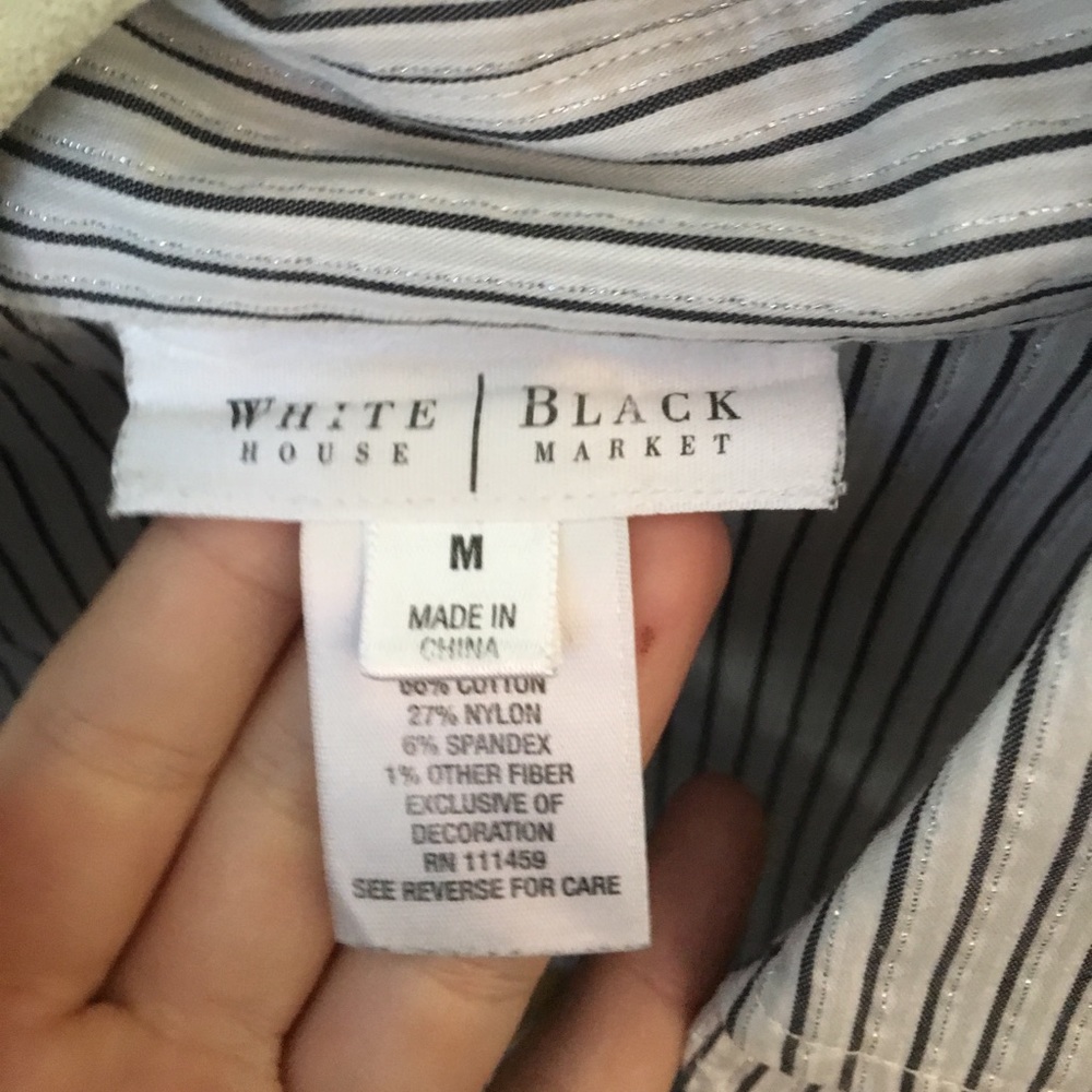 Button up - Picture 2 of 3