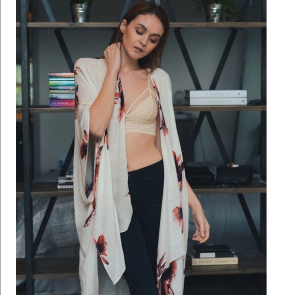 🌸Kimono with floral print - Picture 3 of 7