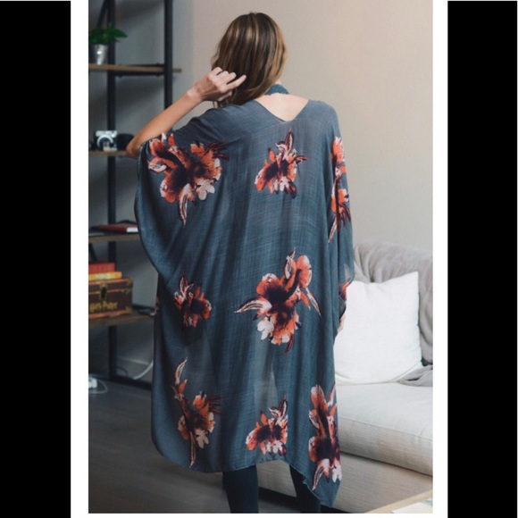 🌸Kimono with floral print - Picture 7 of 7