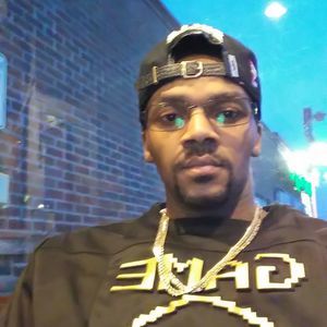 Meet your Posher, Kenneth