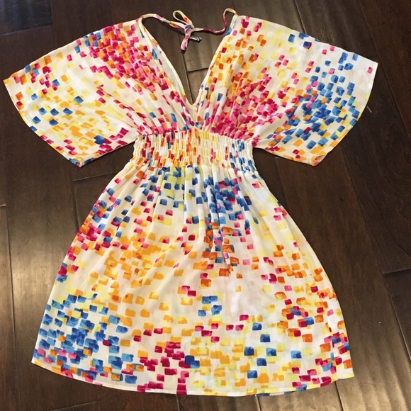 Love Stitch Dresses & Skirts - Lovestitch Colorful V-Neck Kaftan - sz M/L