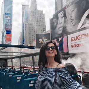 Meet your Posher, Khayala