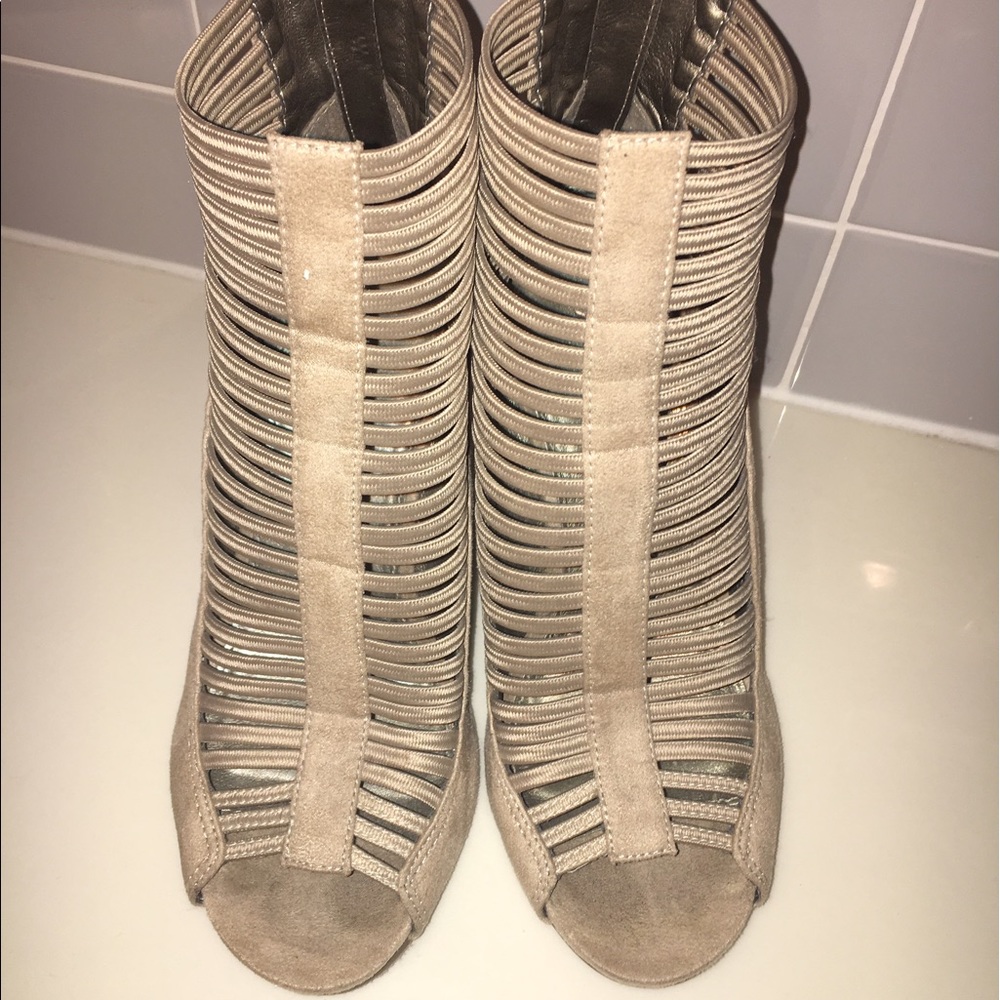 Wedges - Picture 2 of 4