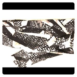 Lululemon Wunder under crops