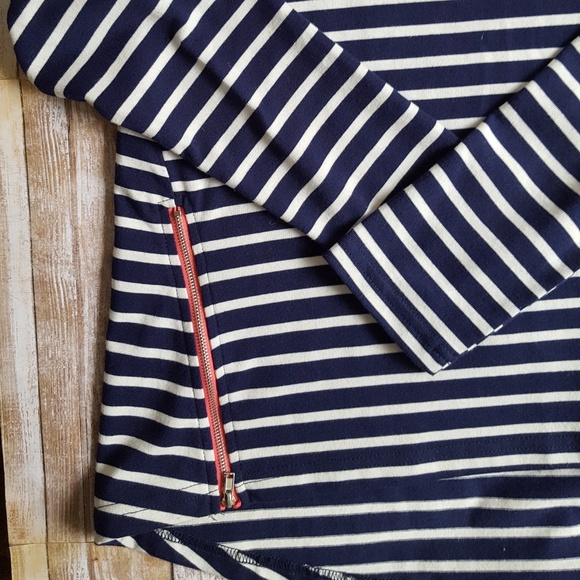 Anthropolgie Lili' Closet - Picture 2 of 4