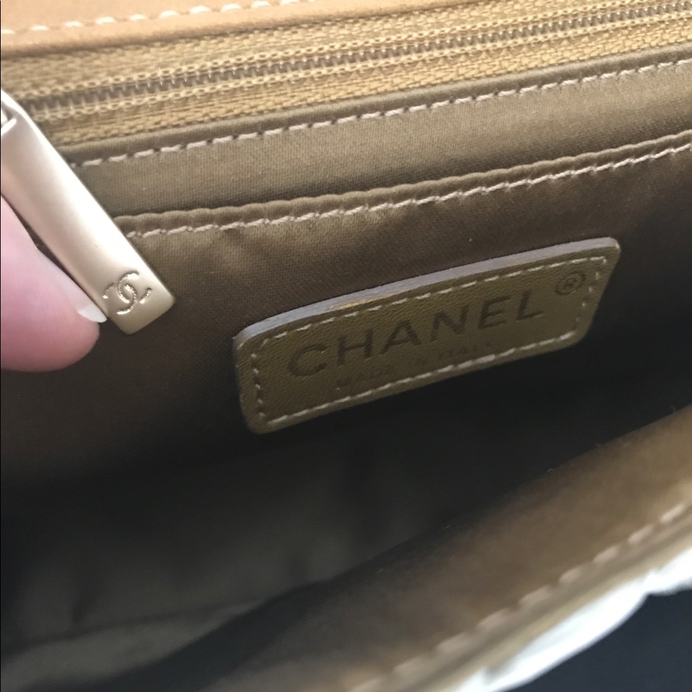 ⛔️🚫SOLD🚫⛔️Chanel Cruise Raffia Classic Bag - Picture 7 of 8