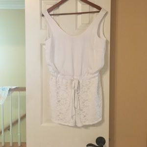 Jennifer Lopez romper