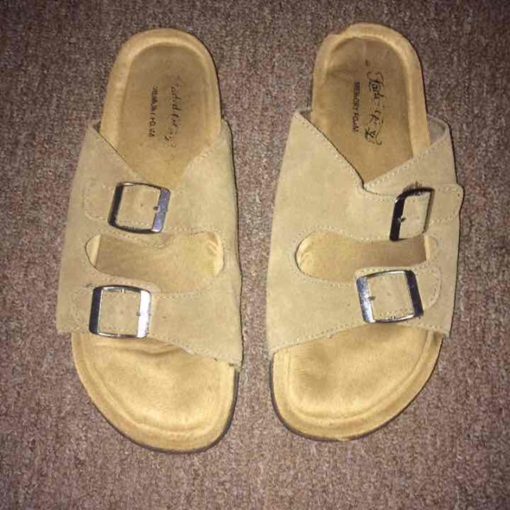Faded glory birkenstocks