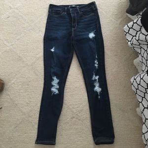 Hollister Crop High-Rise Jeans