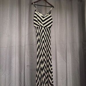 BUY ONE GET ONE Black and white maxi dress