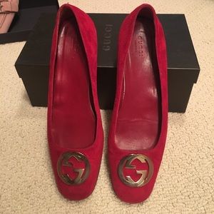 Gucci ballet flats with red suede