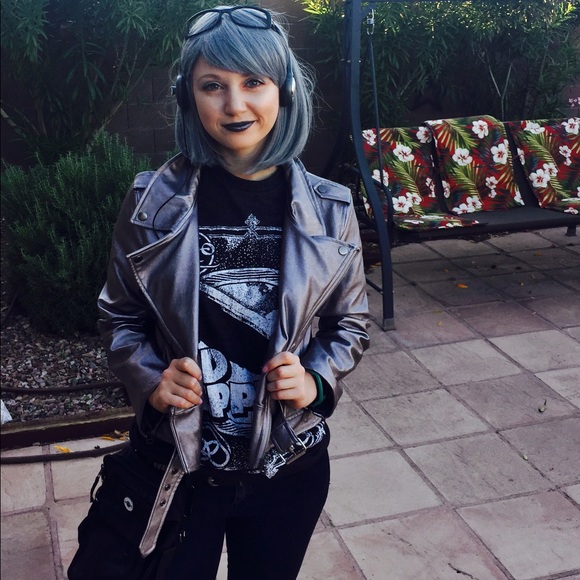 Meet your Posher, Brynn - Picture 3 of 4