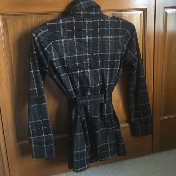 Jacket - Picture 2 of 3