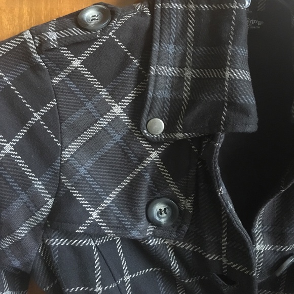 Jacket - Picture 3 of 3