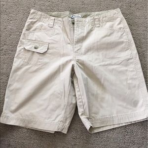 EUC Columbia Bermuda shorts size 10