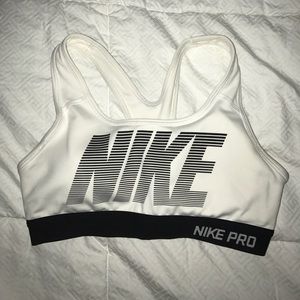 Nike Pro padded sports bra