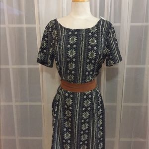 Hilliard and Hanson dress, perfect for the summer