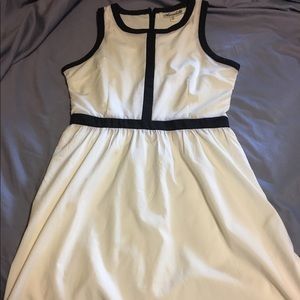 Cute black and white dress.