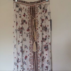 Forever 21 Maxi skirt