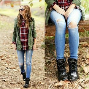 NWB Sperry Saltwater Boots