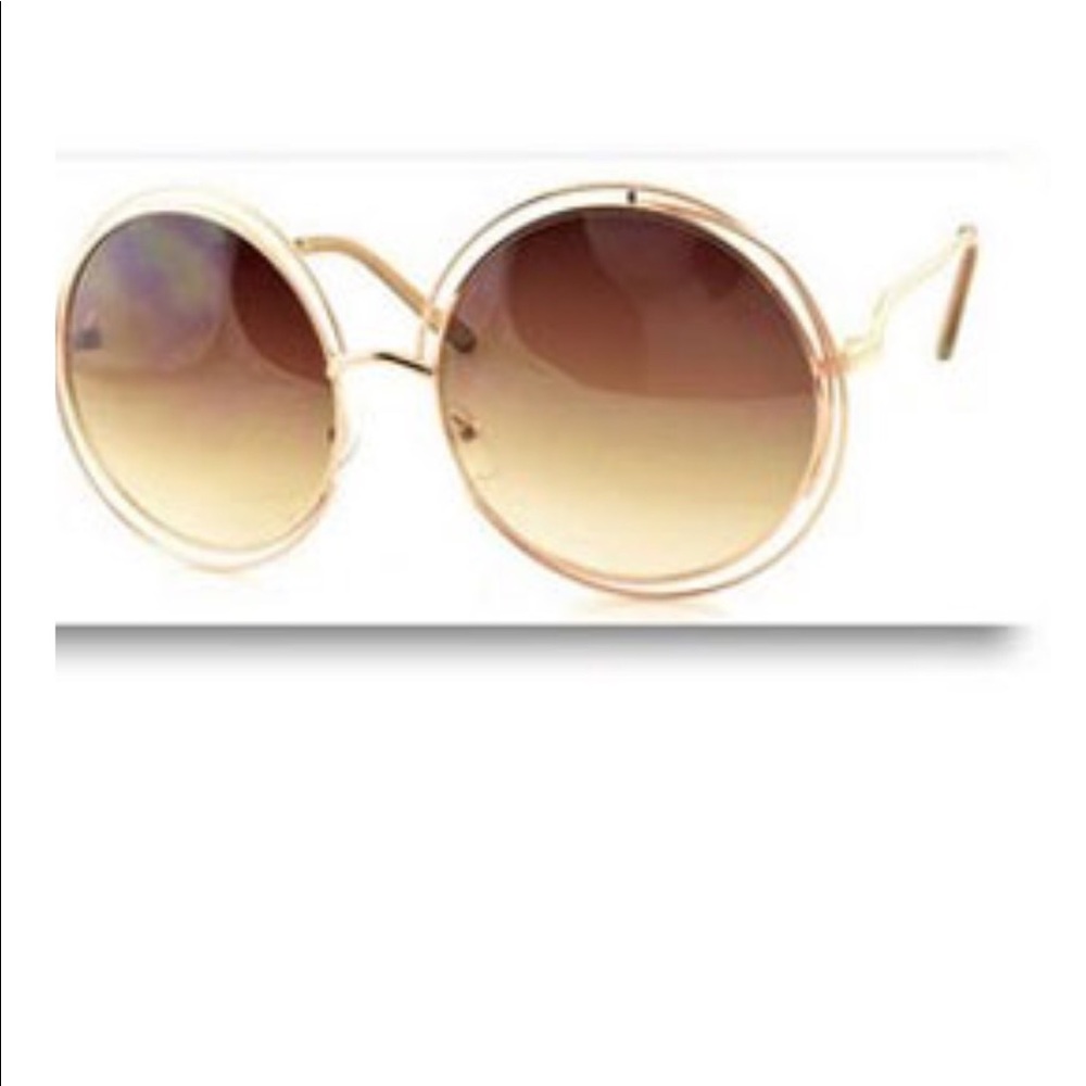 👓Circular Fashion Sunglasses 👓 - Picture 3 of 5