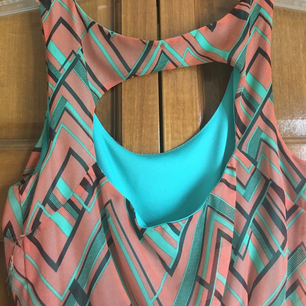 Chevron Dress - Picture 3 of 4