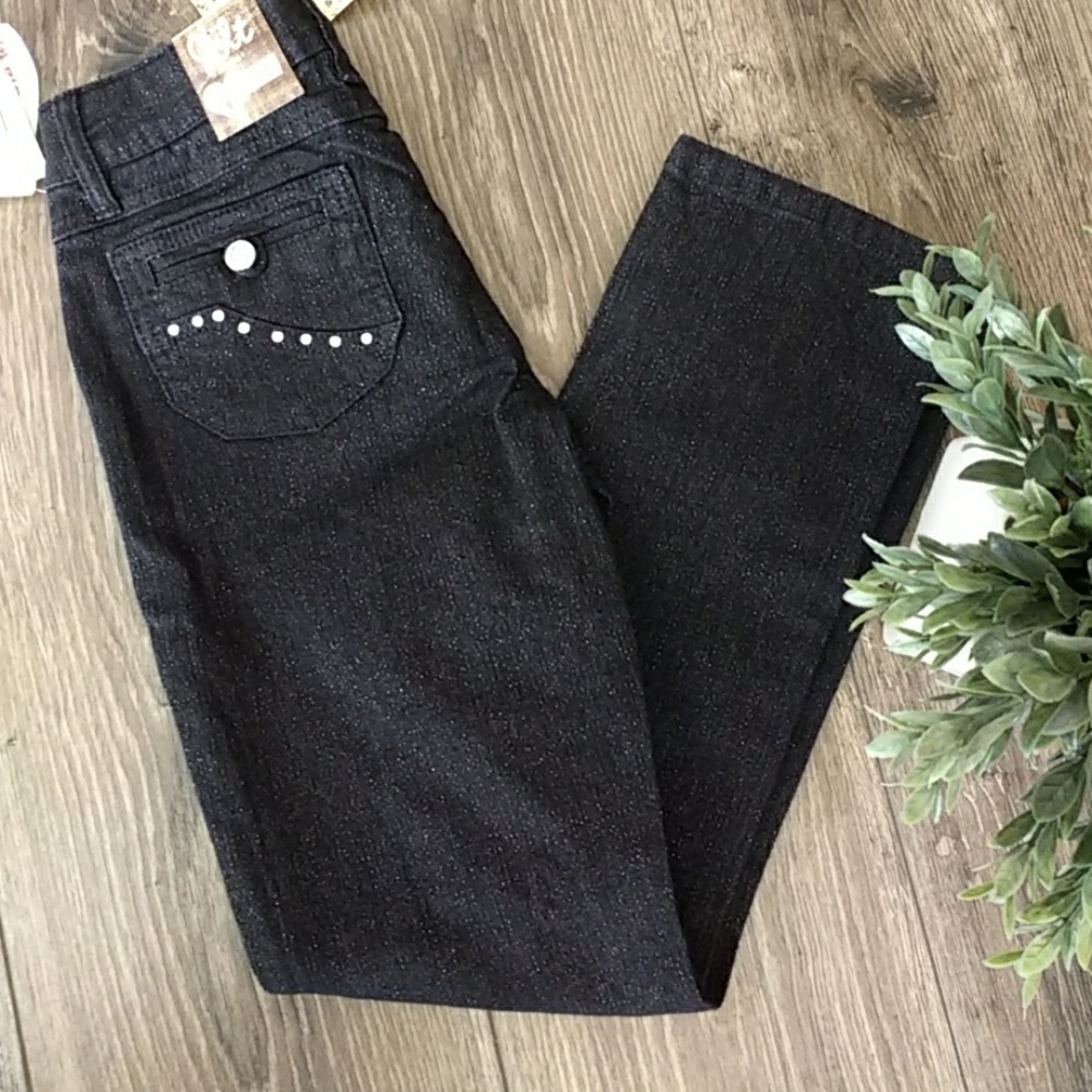 Jeans - Picture 3 of 4