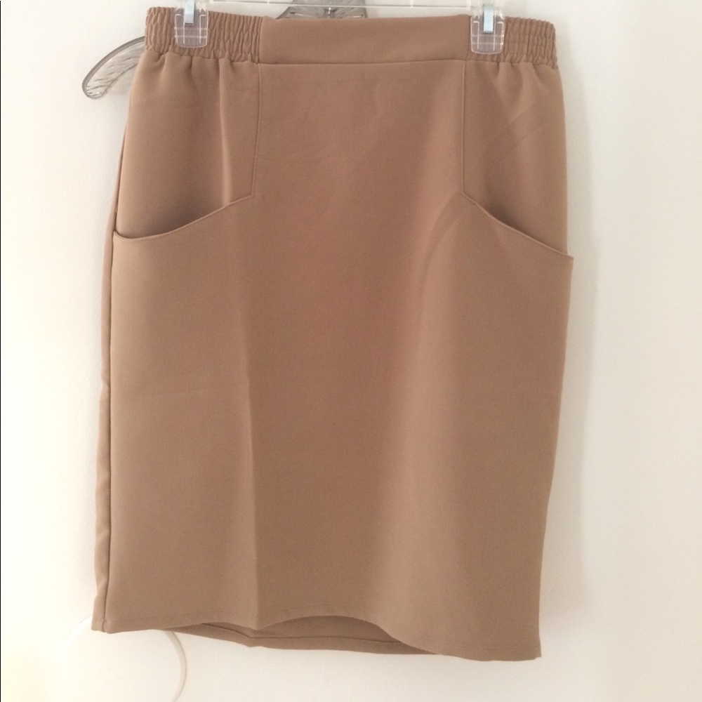 Camel pencil skirt